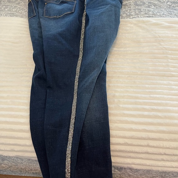 Chico’s So Slimming Sparkle diamond Stripe crop Jeans Chicos size 2 or size 12 - Picture 4 of 7